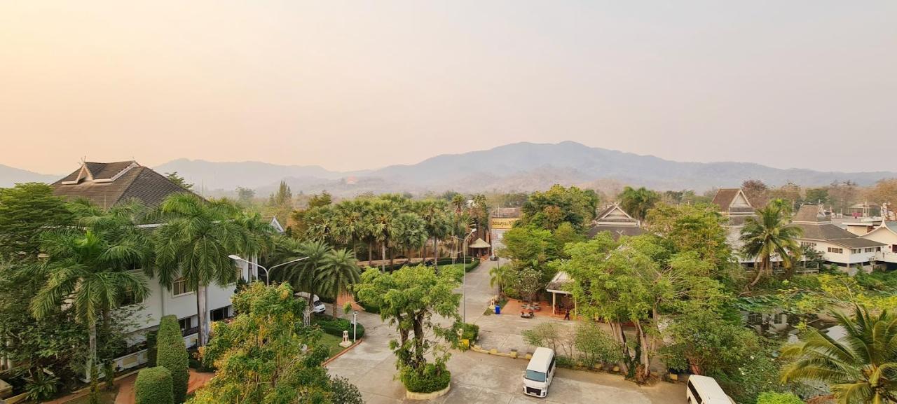 Phu Pha Phung Resort Suan Phueng Buitenkant foto