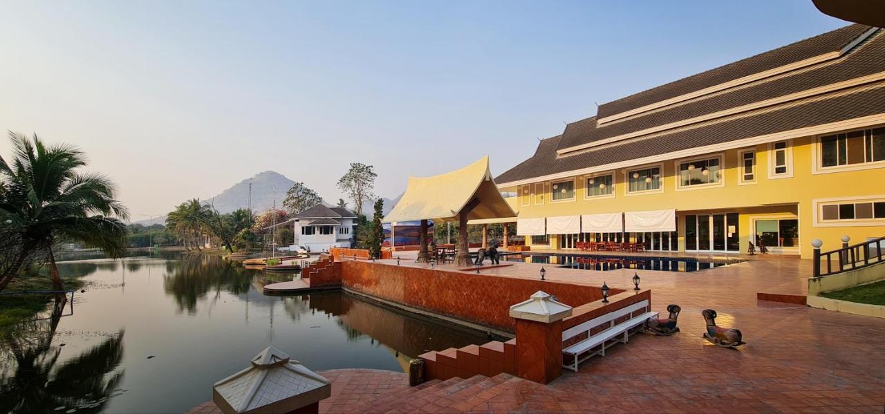 Phu Pha Phung Resort Suan Phueng Buitenkant foto